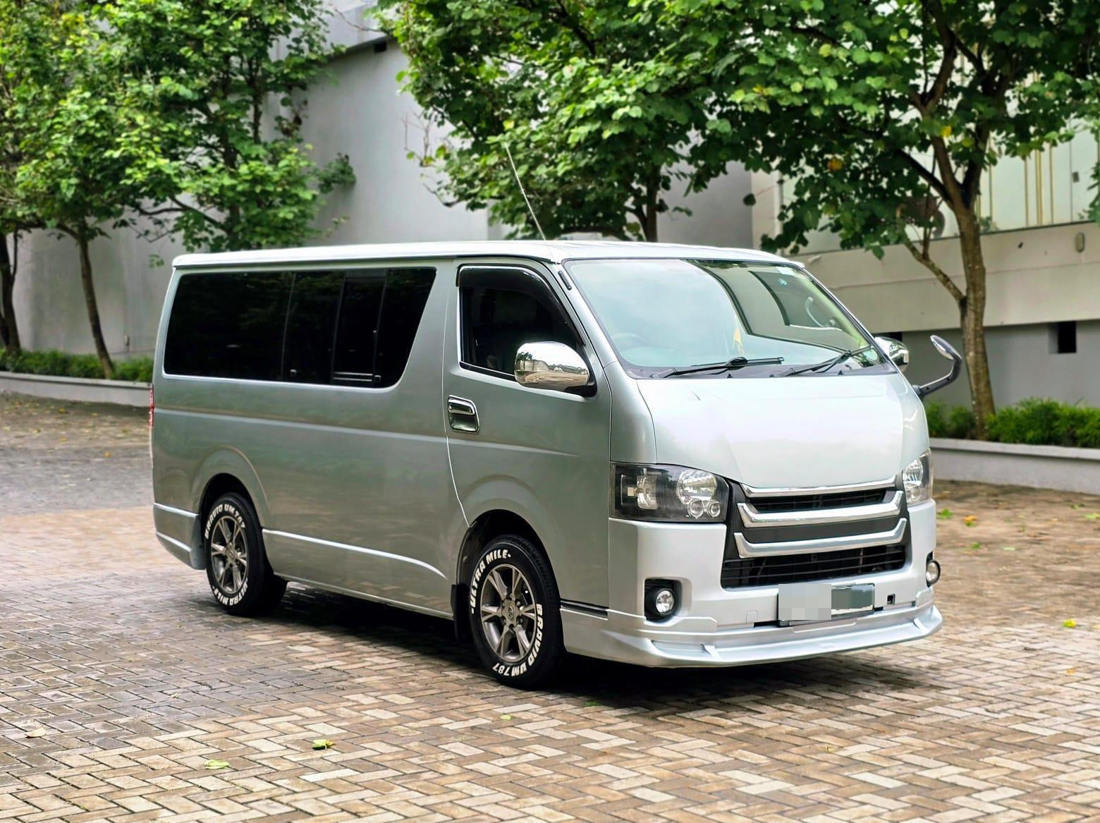 Toyota Super GL 2011 - பயன்படுத்தப்பட்டது வேன் sale in Sri Lanka - patpat.lk