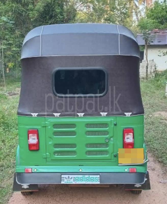 Bajaj Three Wheel 2016 - Used Three wheeler sale in Sri Lanka - patpat.lk