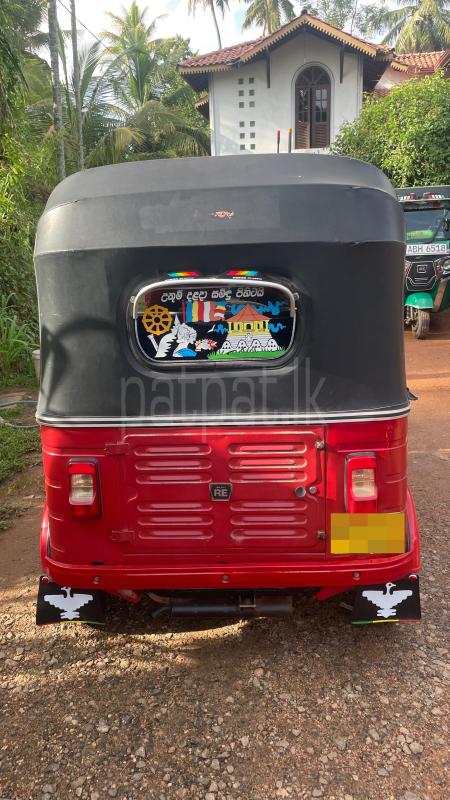 Bajaj Three Wheel 2014 - பயன்படுத்தப்பட்டது முச்சக்கர வண்டி sale in Sri Lanka - patpat.lk
