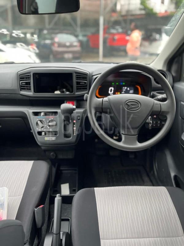 Advertisement image 4