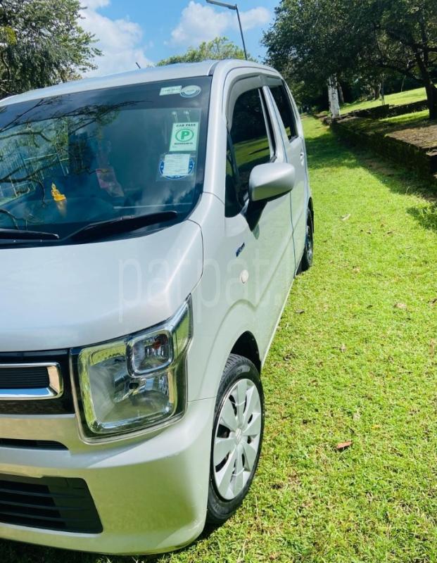Suzuki Wagon R 2014 - Used Car sale in Sri Lanka - patpat.lk