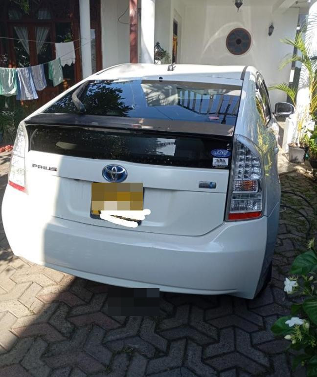 Toyota Prius 2010 - Used Car sale in Sri Lanka - patpat.lk