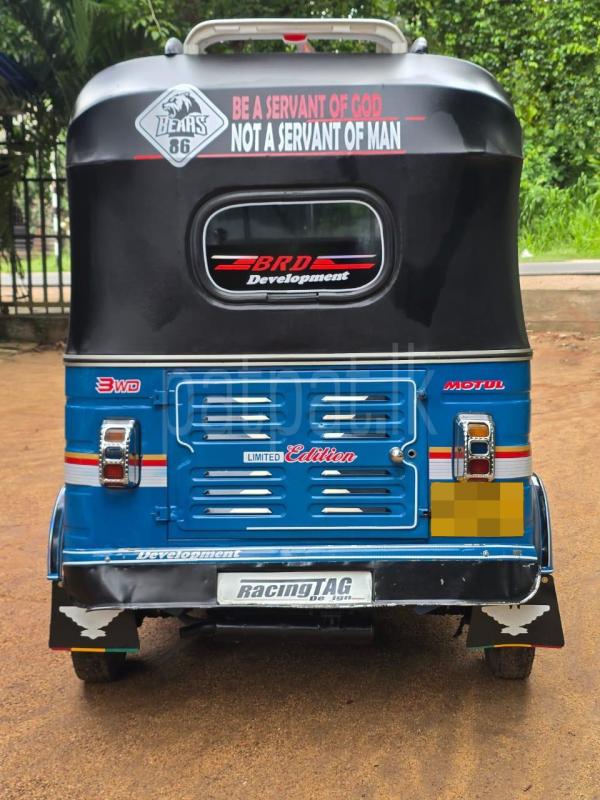 Bajaj 2 stroke 2009 - பயன்படுத்தப்பட்டது முச்சக்கர வண்டி sale in Sri Lanka - patpat.lk