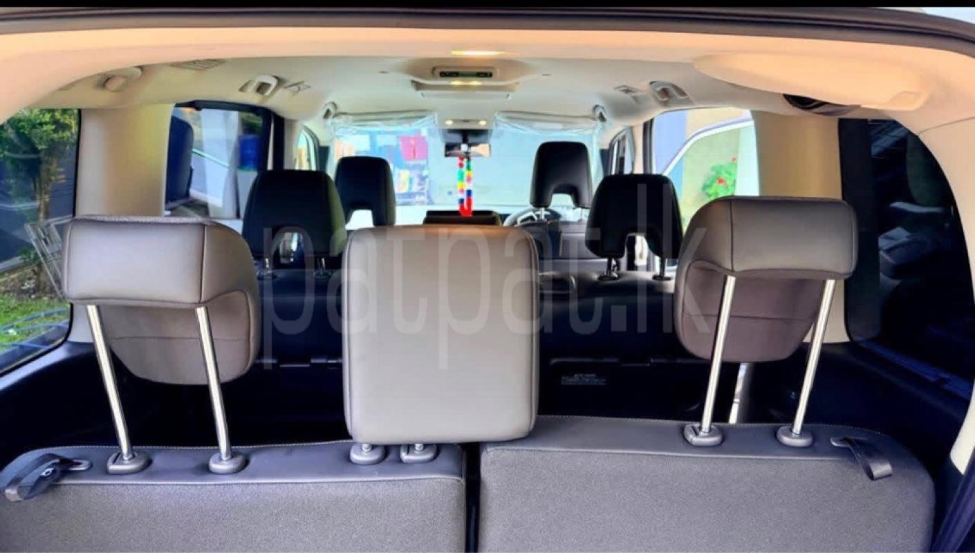 Advertisement image 6