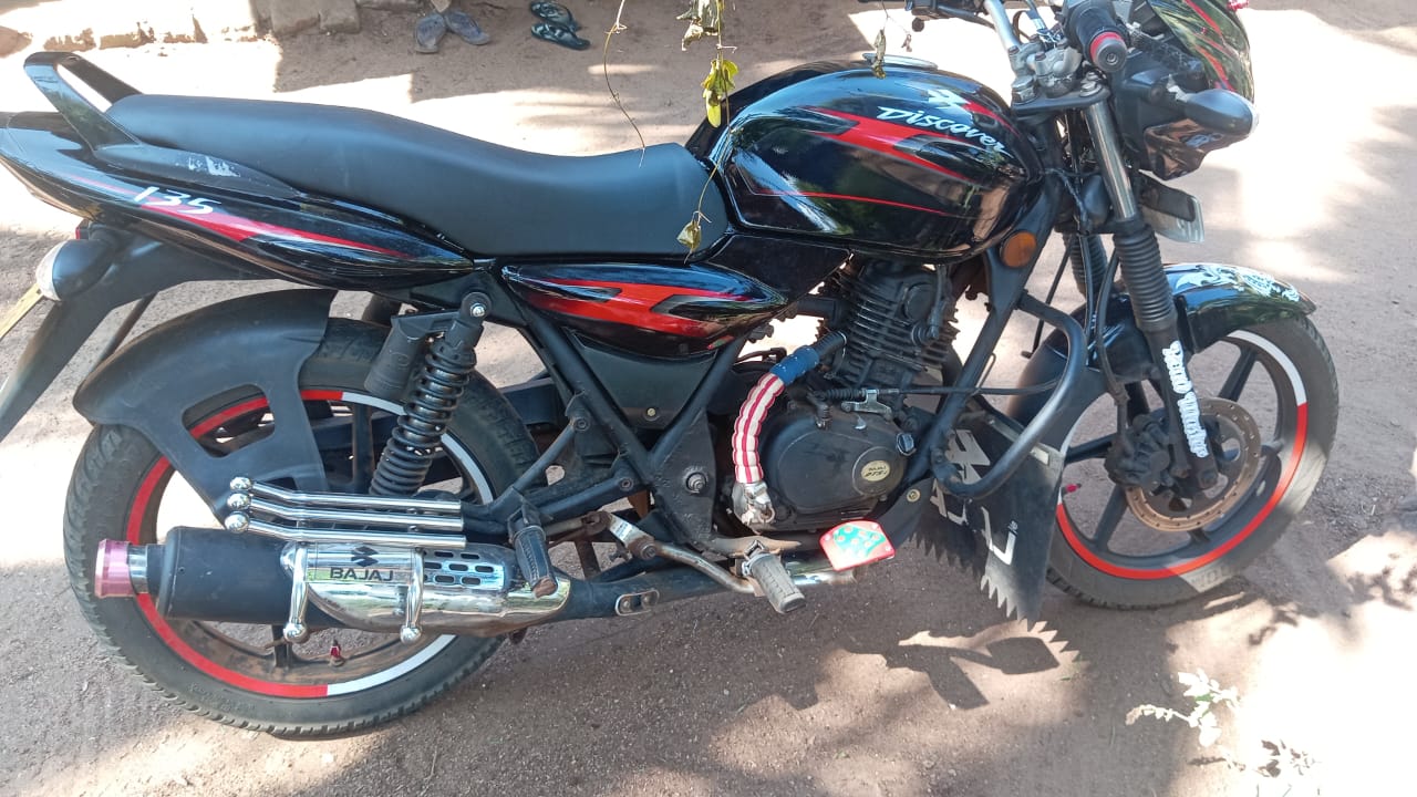 Bajaj Discover 2009 - பயன்படுத்தப்பட்டது பைக் sale in Sri Lanka - patpat.lk