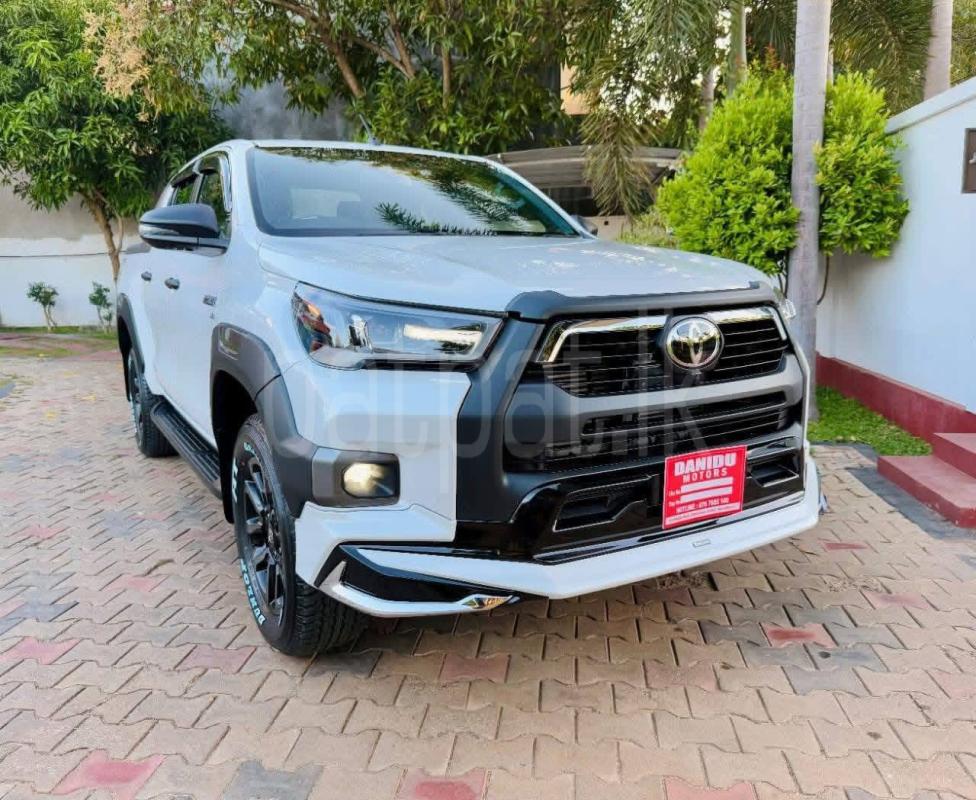 Advertisement image 4