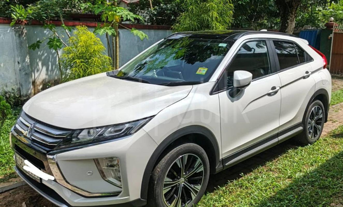 Mitsubishi ECLIPE 2019 - Used SUV sale in Sri Lanka - patpat.lk