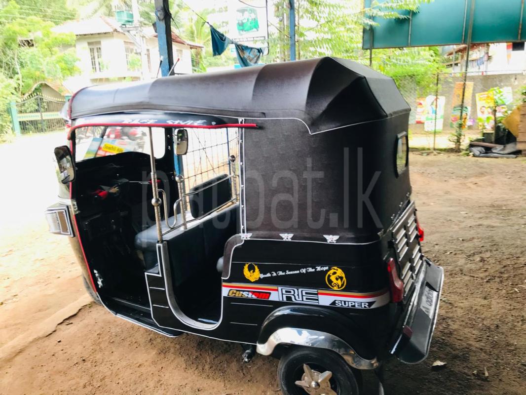 Bajaj 4 stroke 2011 - Used Three wheeler sale in Sri Lanka - patpat.lk