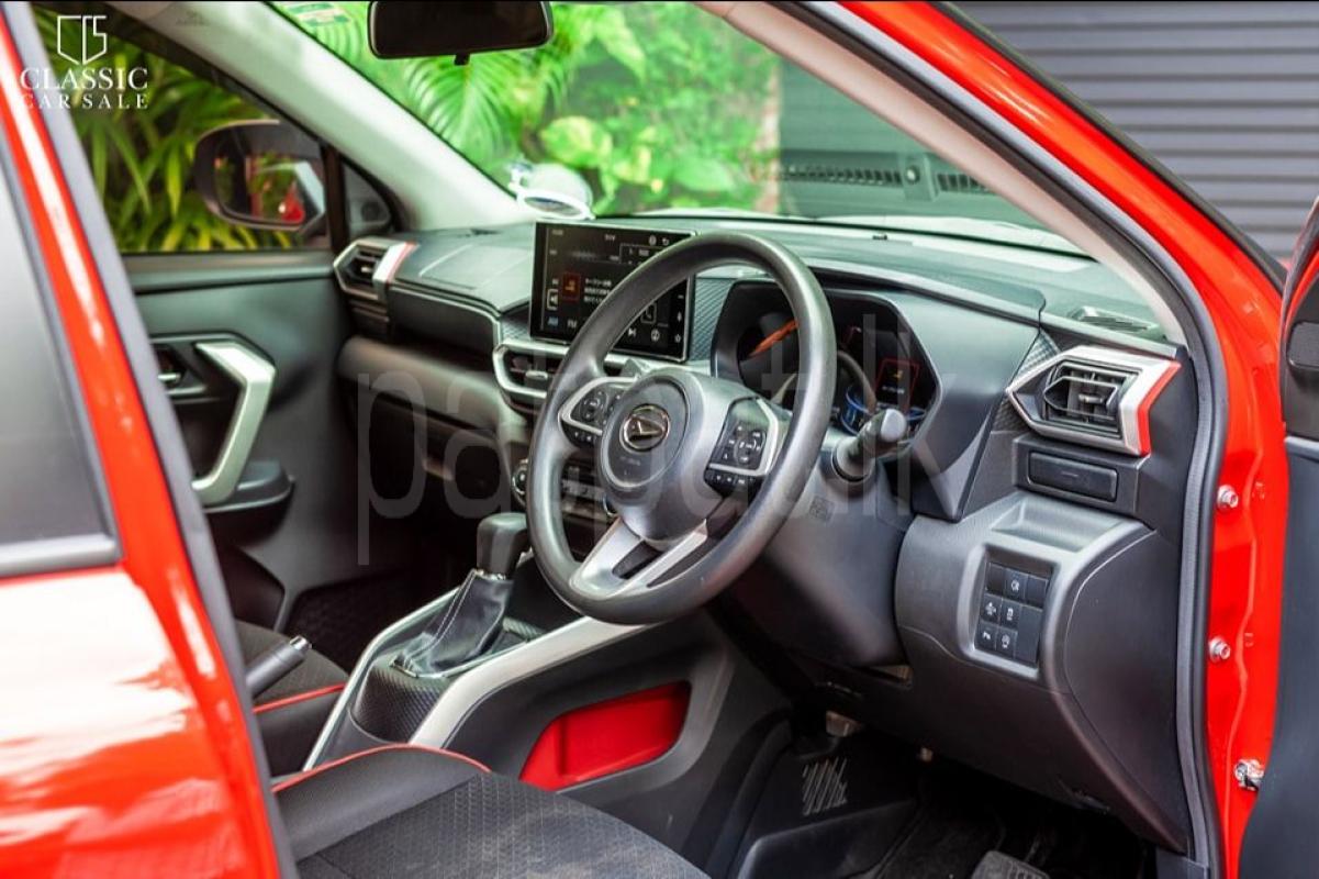 Advertisement image 4