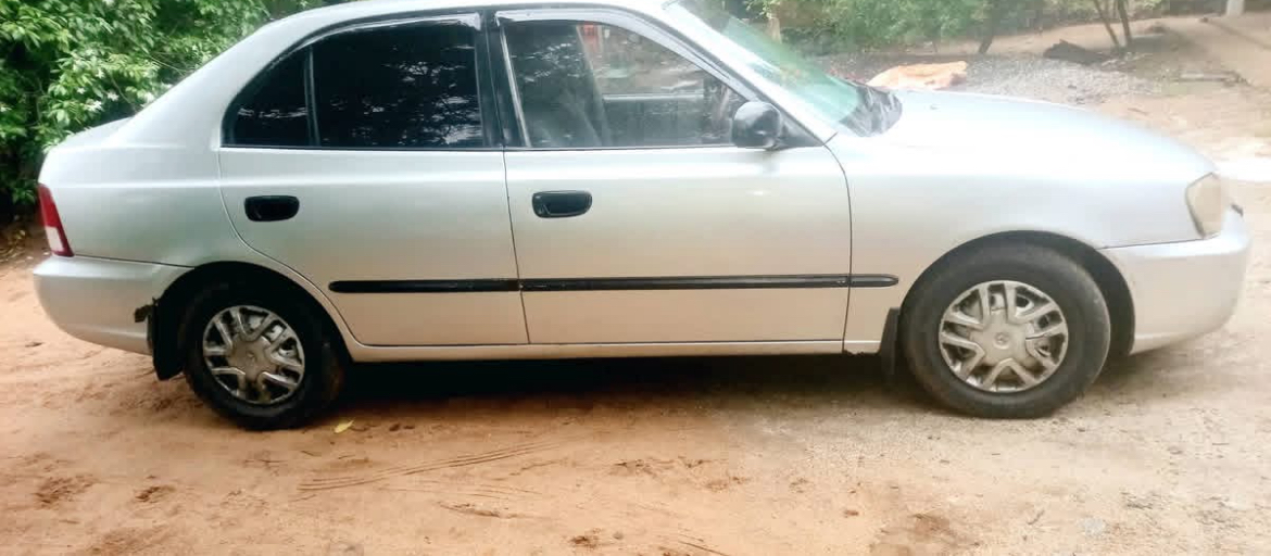 Hyundai Accent 2001 - Used Car sale in Sri Lanka - patpat.lk