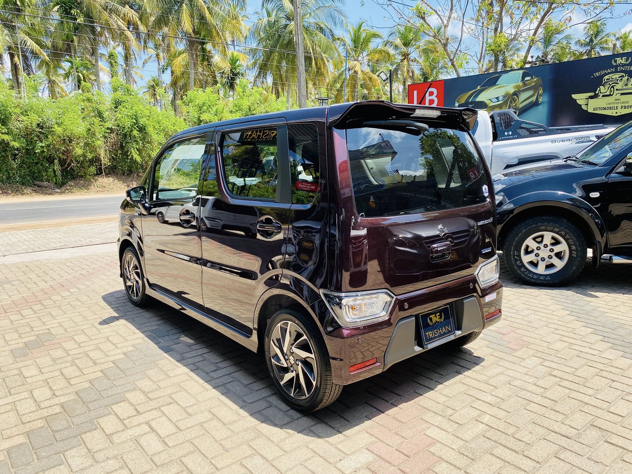 Advertisement image 6