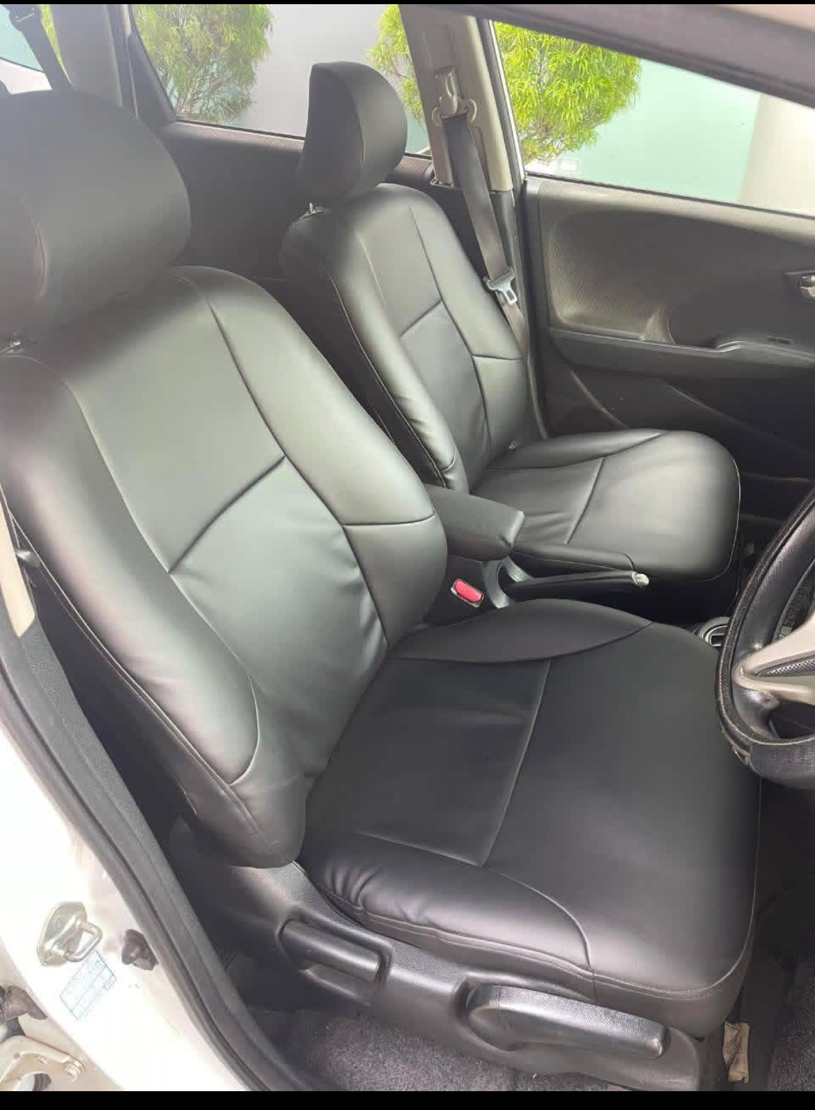 Honda Fit 2011 - பயன்படுத்தப்பட்டது கார் sale in Sri Lanka - patpat.lk