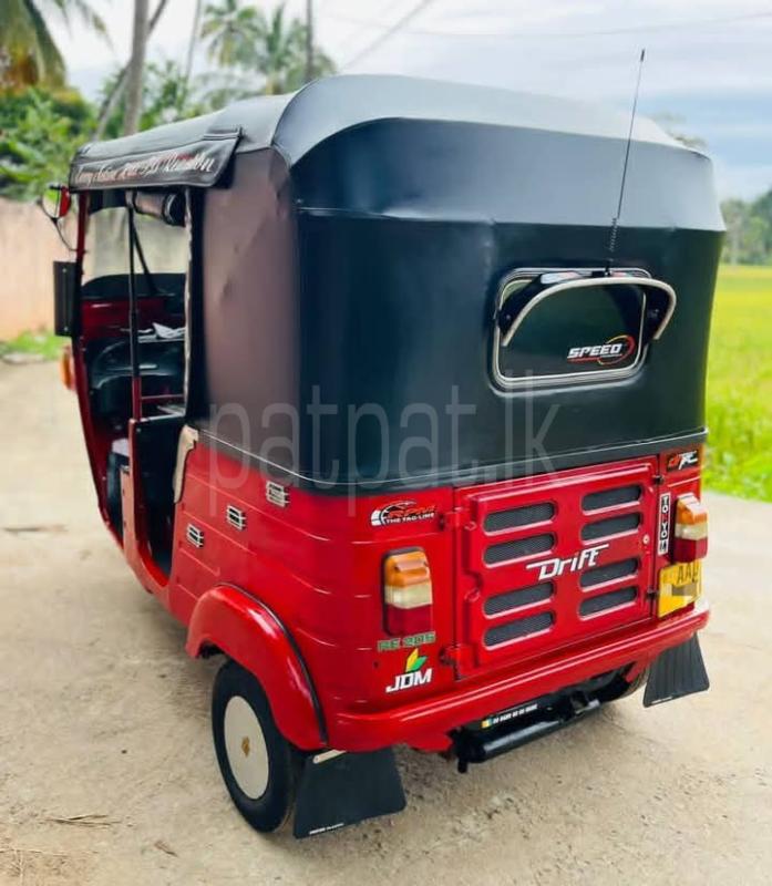 Bajaj Three Wheel 2012 - Used Three wheeler sale in Sri Lanka - patpat.lk