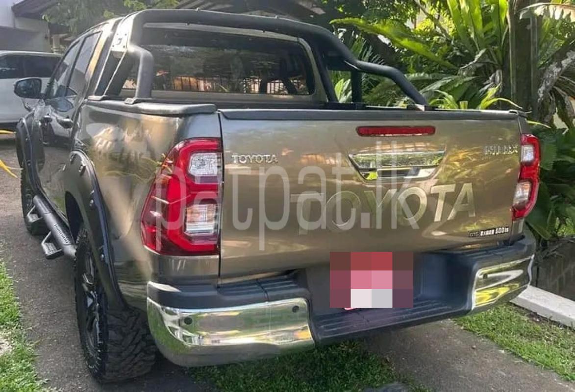 Advertisement image 4