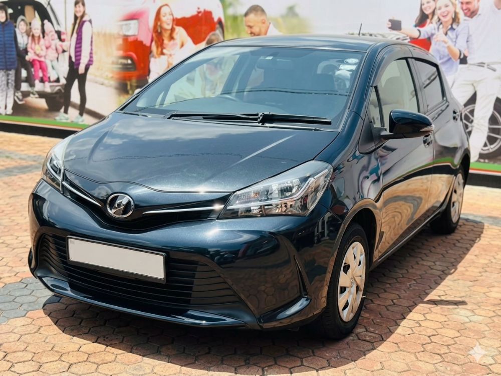 Toyota Vitz 2016 - பயன்படுத்தப்பட்டது கார் sale in Sri Lanka - patpat.lk