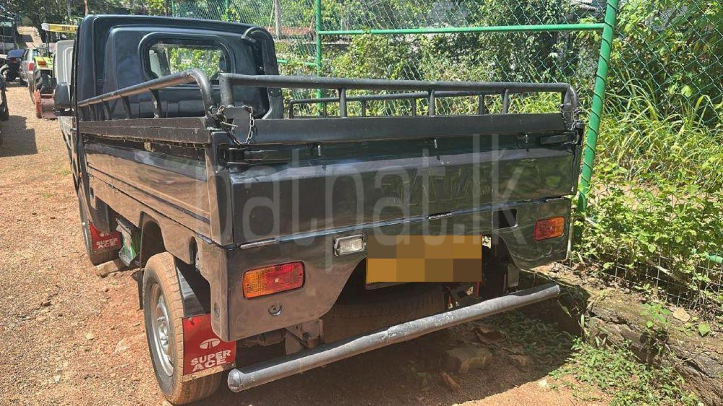 Advertisement image 4