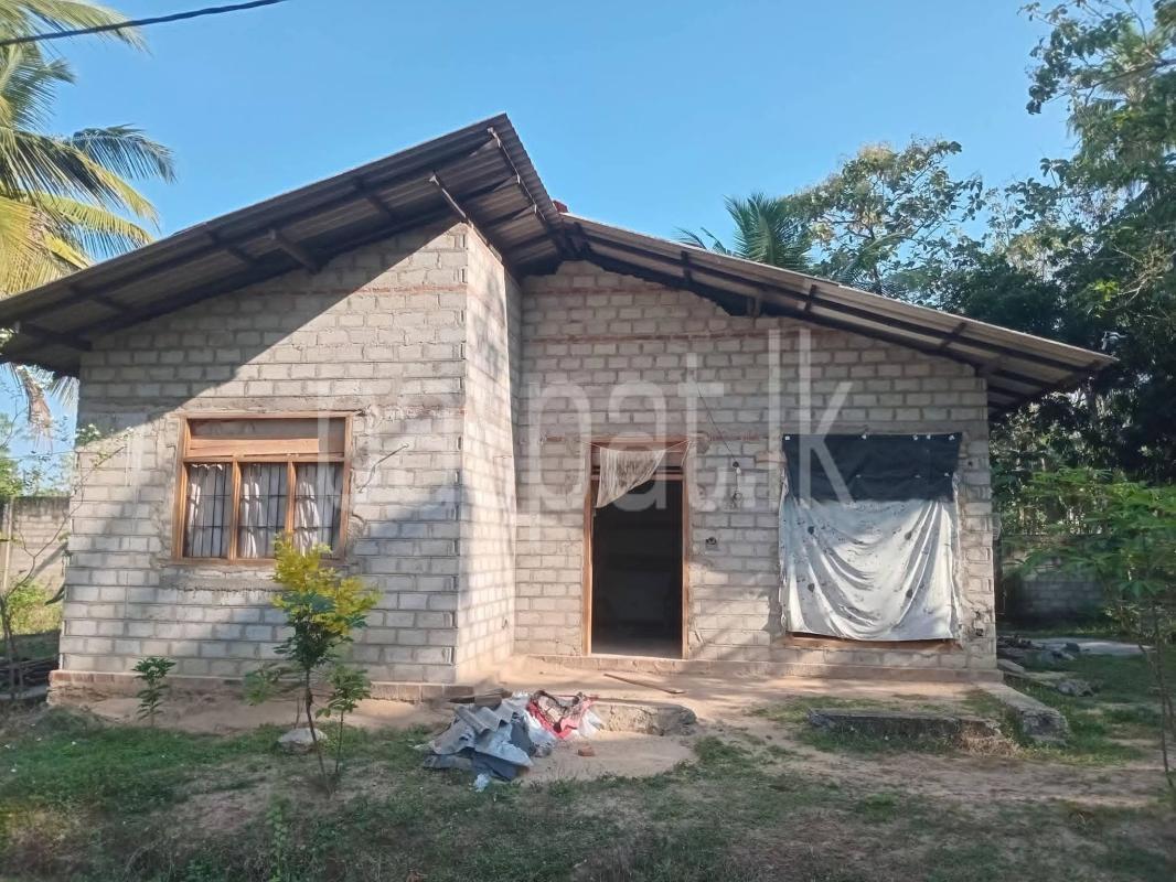 House for Sale in Negombo ads-image-1