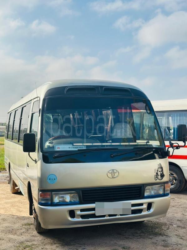 Toyota Coaster 1999 - பயன்படுத்தப்பட்டது பஸ் sale in Sri Lanka - patpat.lk