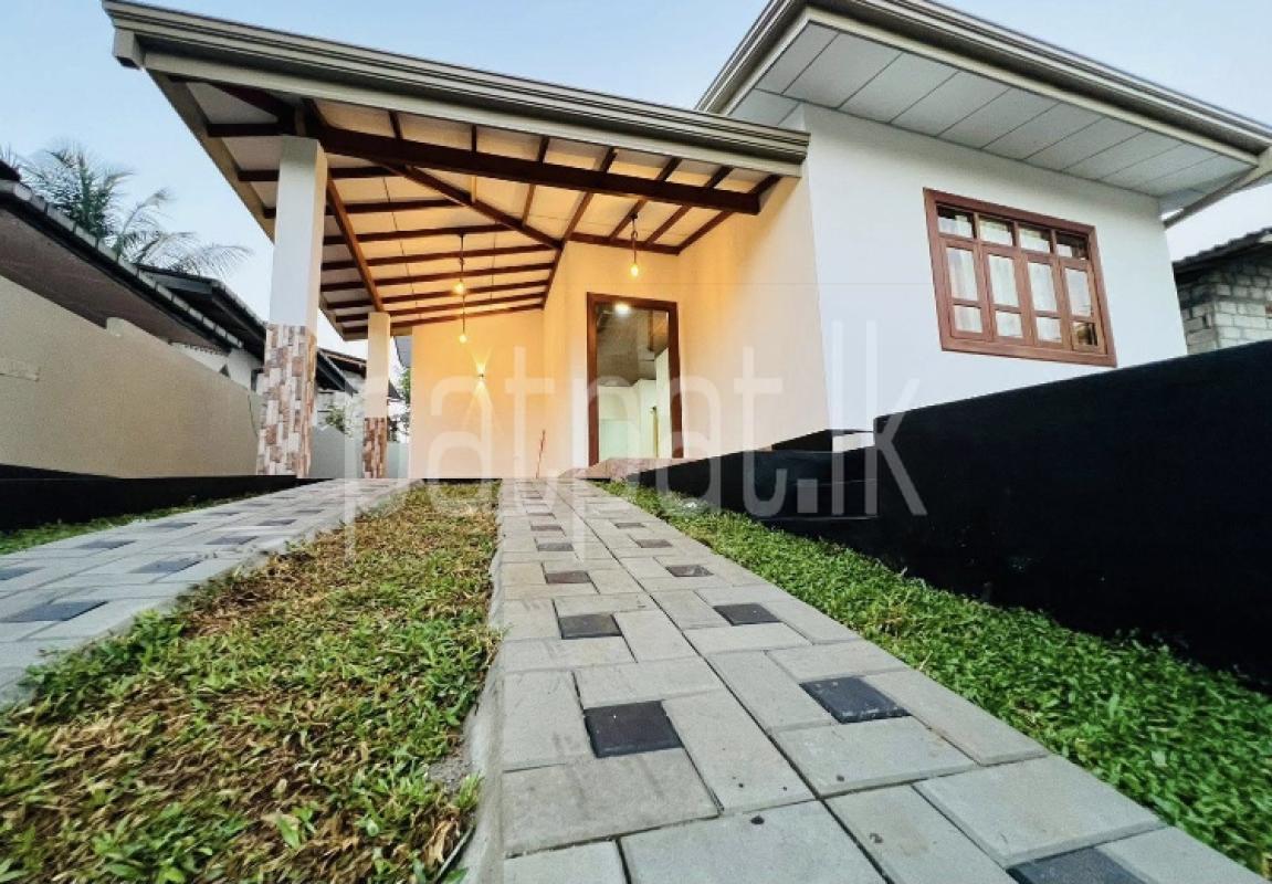 House for Sale in Homagama ads-image-1