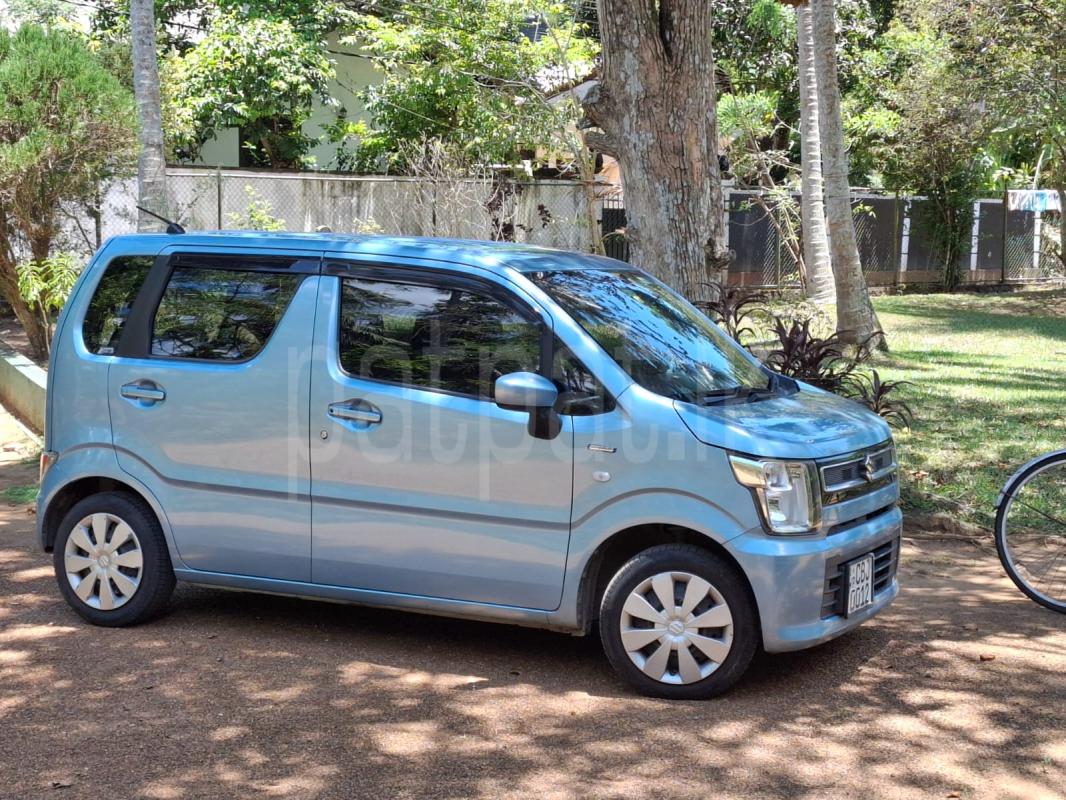 Suzuki Wagon R 2017 - பயன்படுத்தப்பட்டது கார் sale in Sri Lanka - patpat.lk
