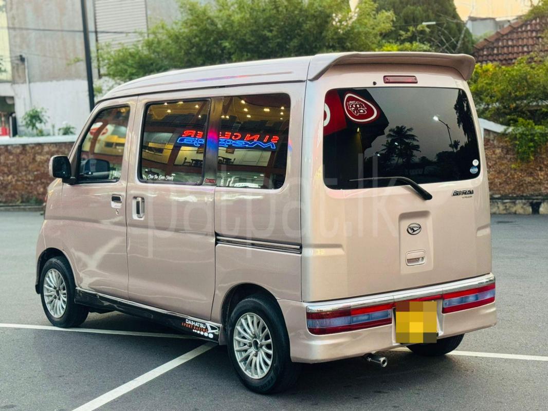 Advertisement image 6