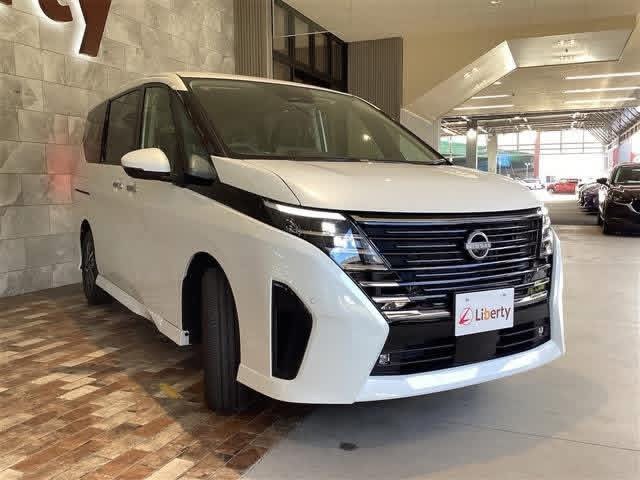 Nissan Serena 2024 - பயன்படுத்தப்பட்டது கார் sale in Sri Lanka - patpat.lk