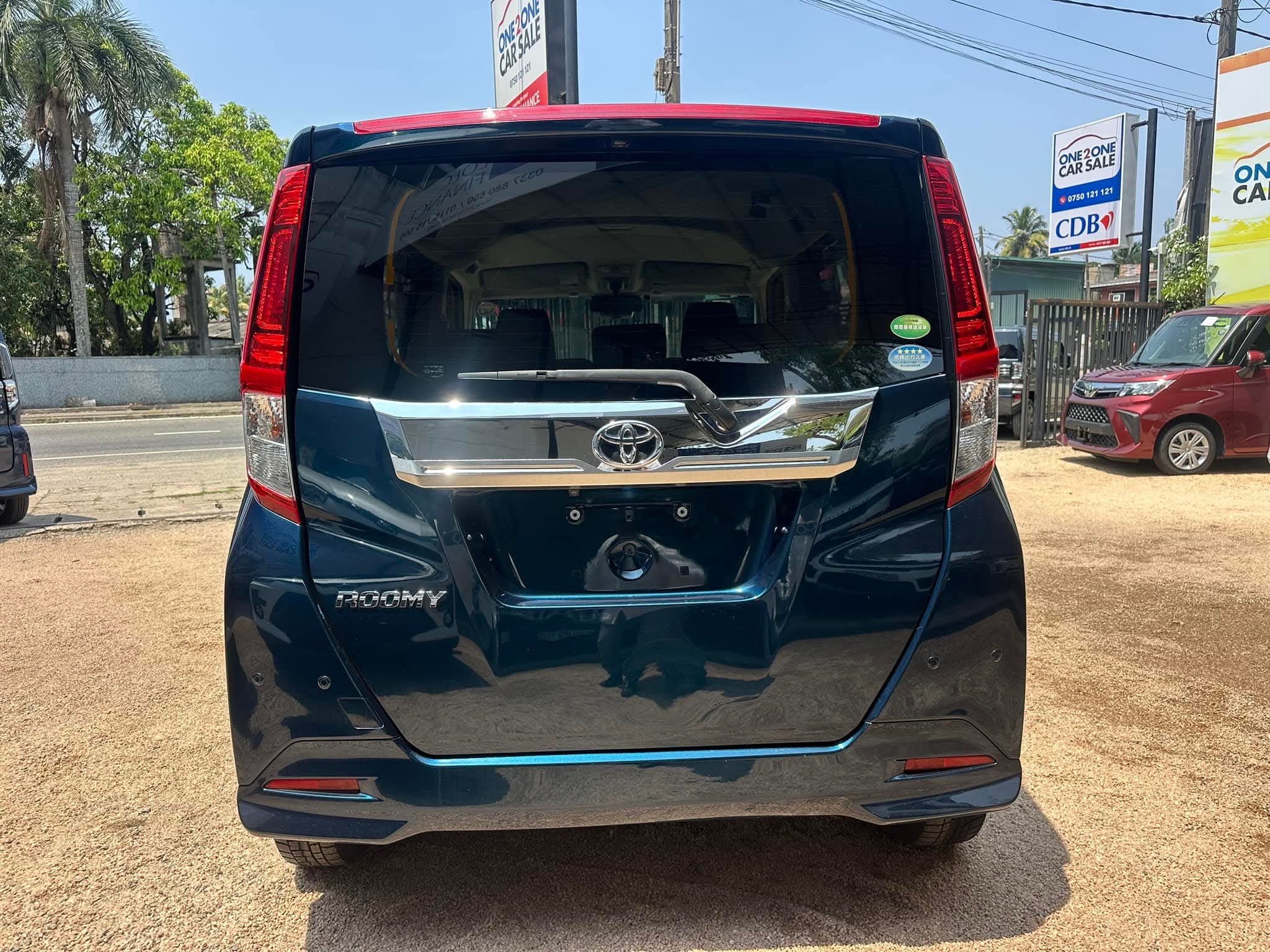 Toyota Roomy 2023 - Reconditioned Car sale in Sri Lanka - patpat.lk