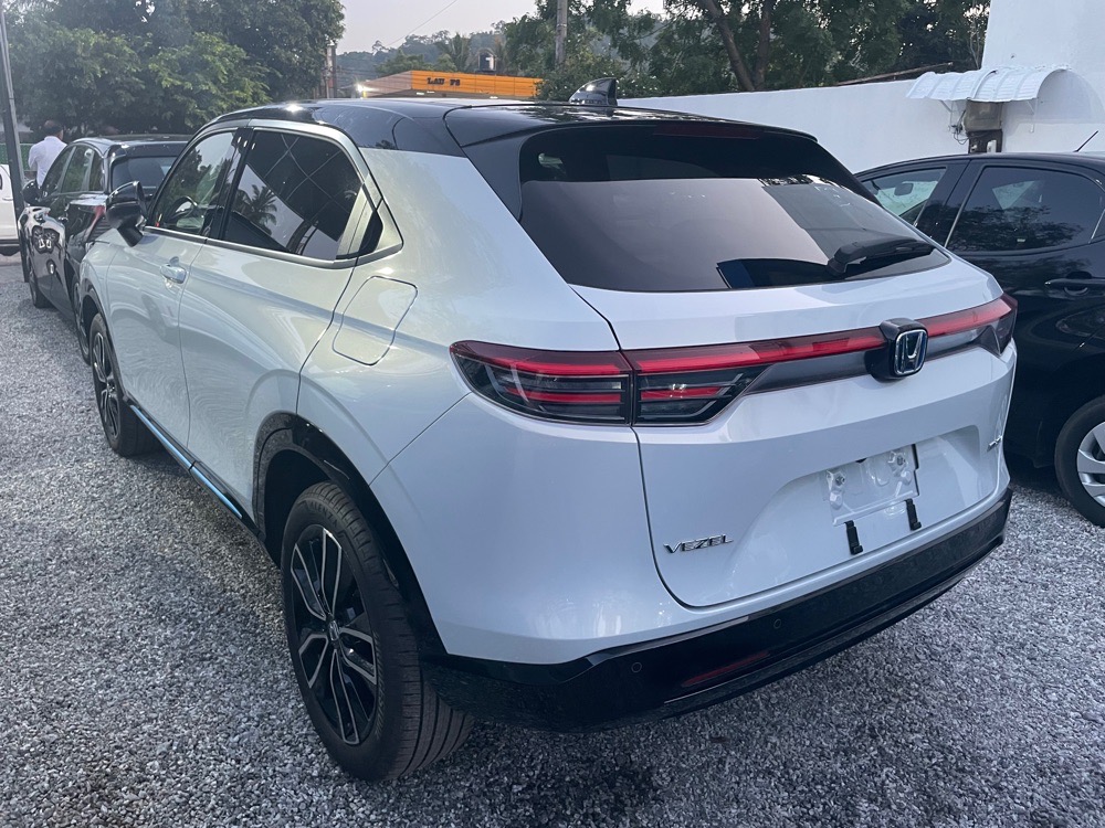 Honda Vezel 2025 - மறுசீரமைக்கப்பட்டது SUV sale in Sri Lanka - patpat.lk