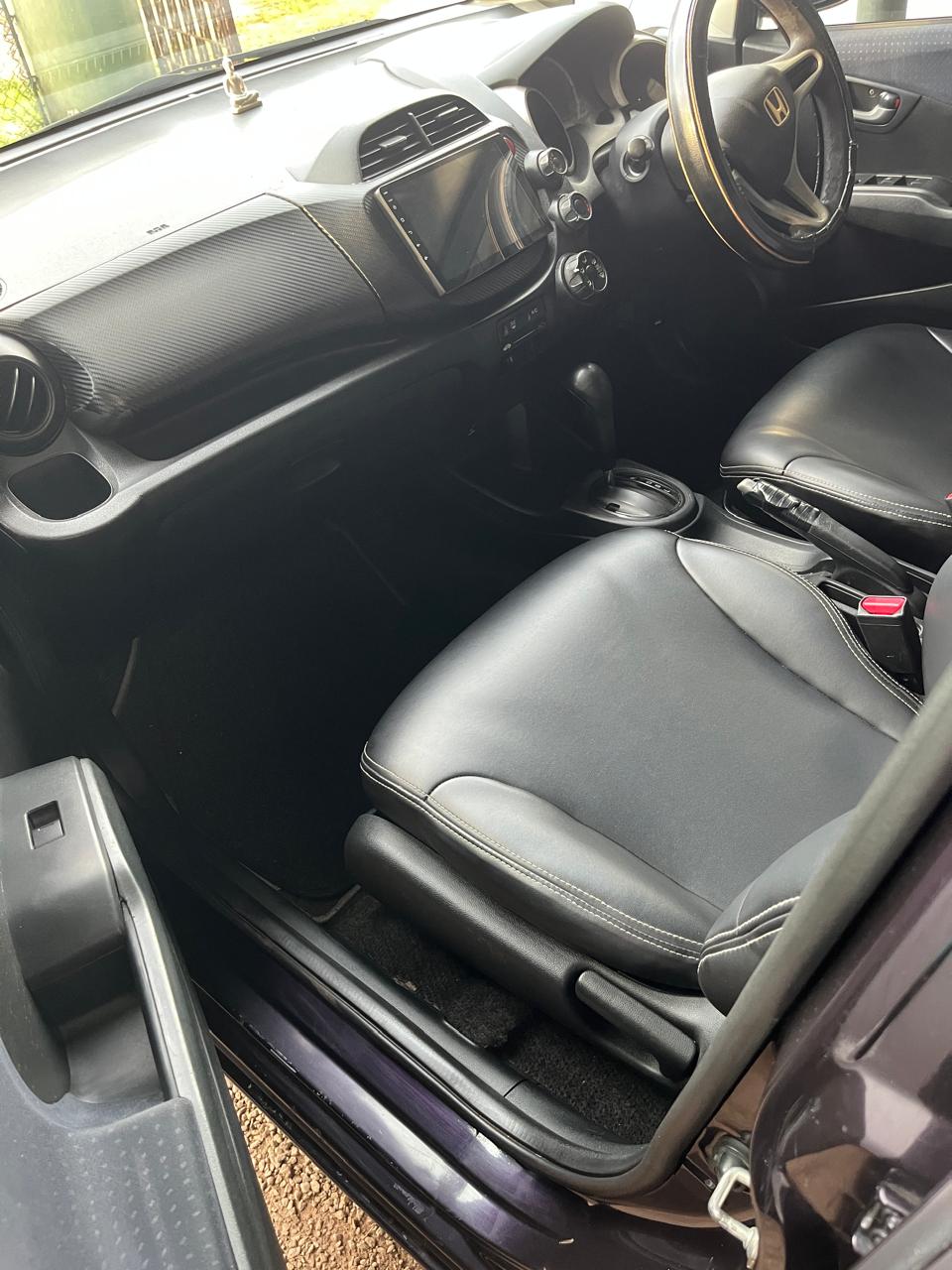 Honda Fit 2010 - பயன்படுத்தப்பட்டது கார் sale in Sri Lanka - patpat.lk