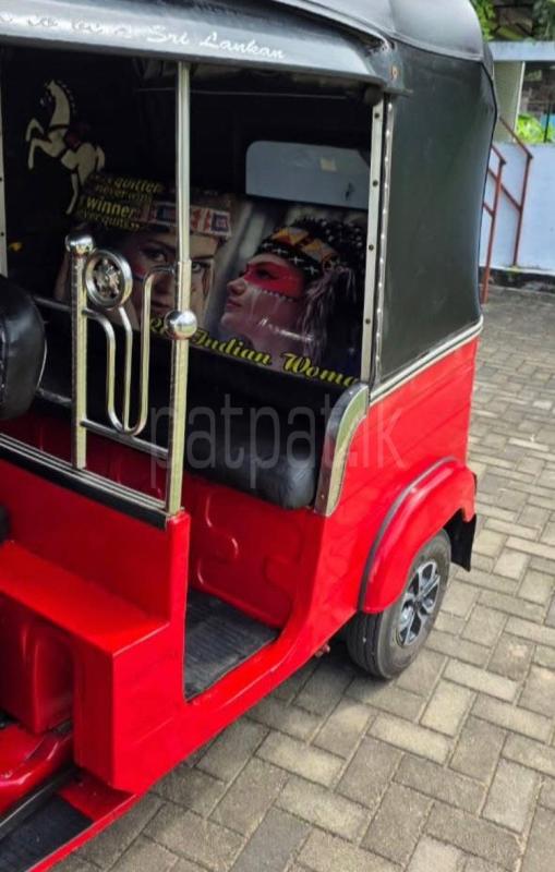 Advertisement image 4