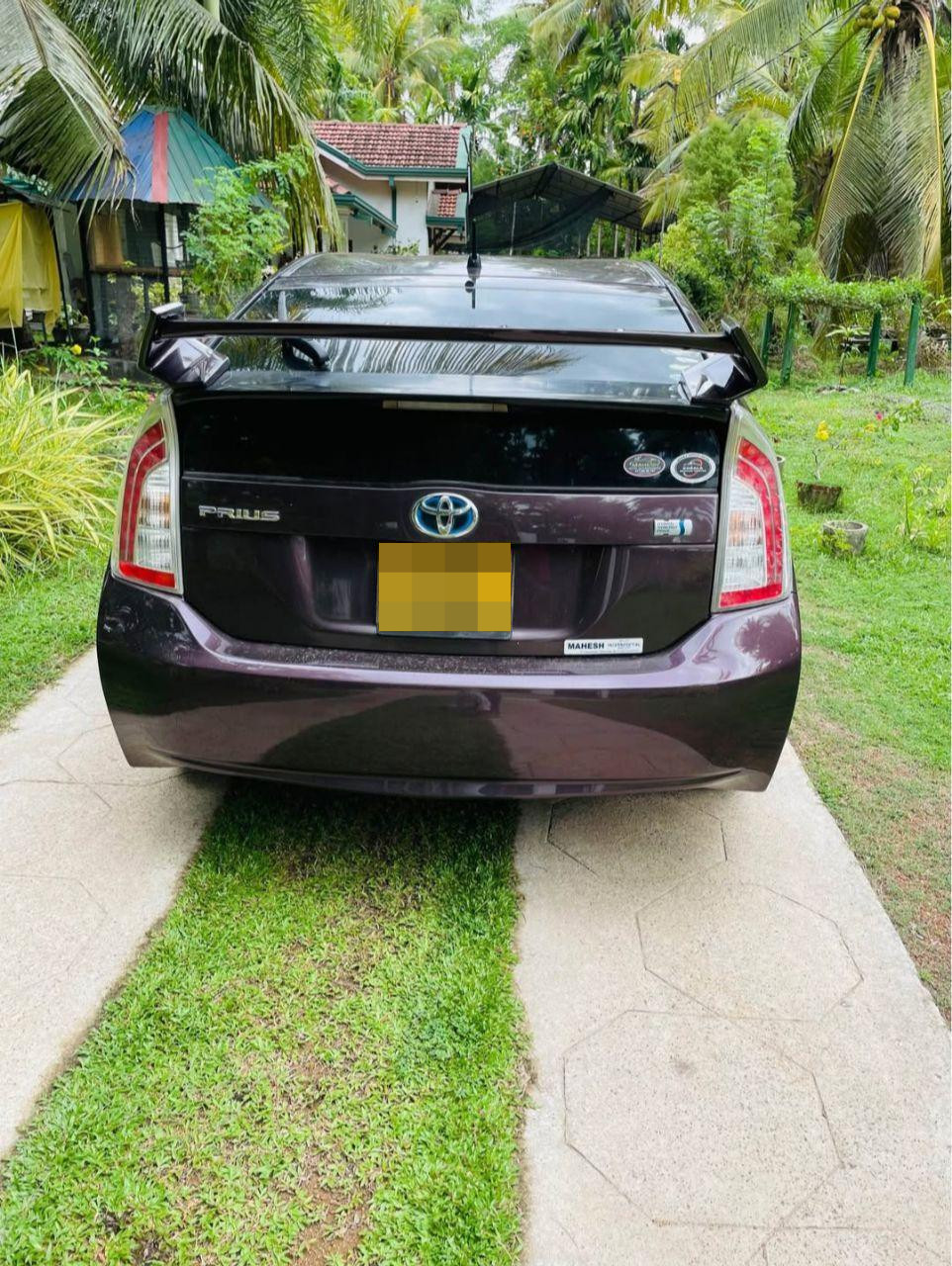 Toyota Prius 2014 - Reconditioned Car sale in Sri Lanka - patpat.lk
