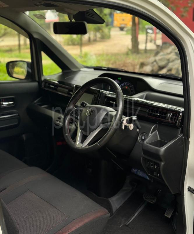 Advertisement image 6