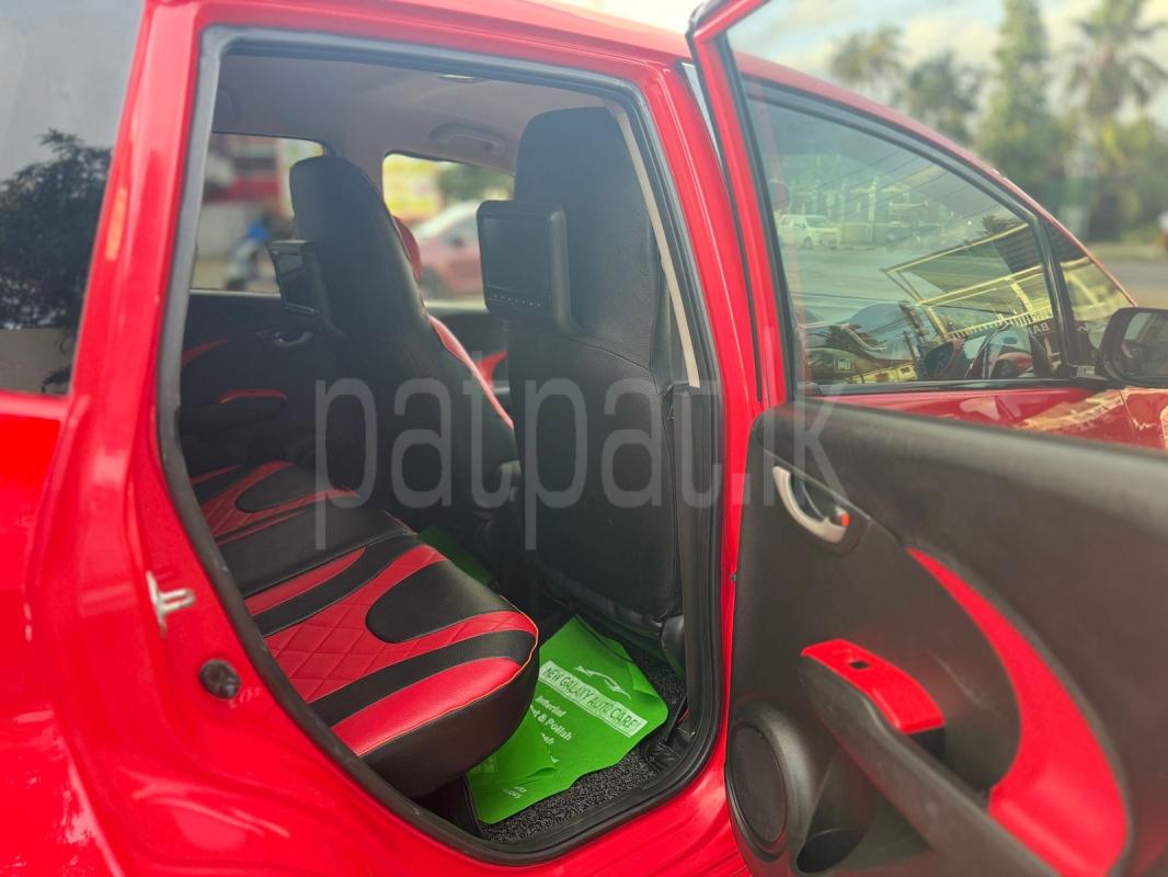 Honda Fit 2011 - பயன்படுத்தப்பட்டது கார் sale in Sri Lanka - patpat.lk