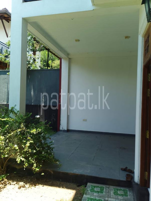 House for Sale in Piliyandala