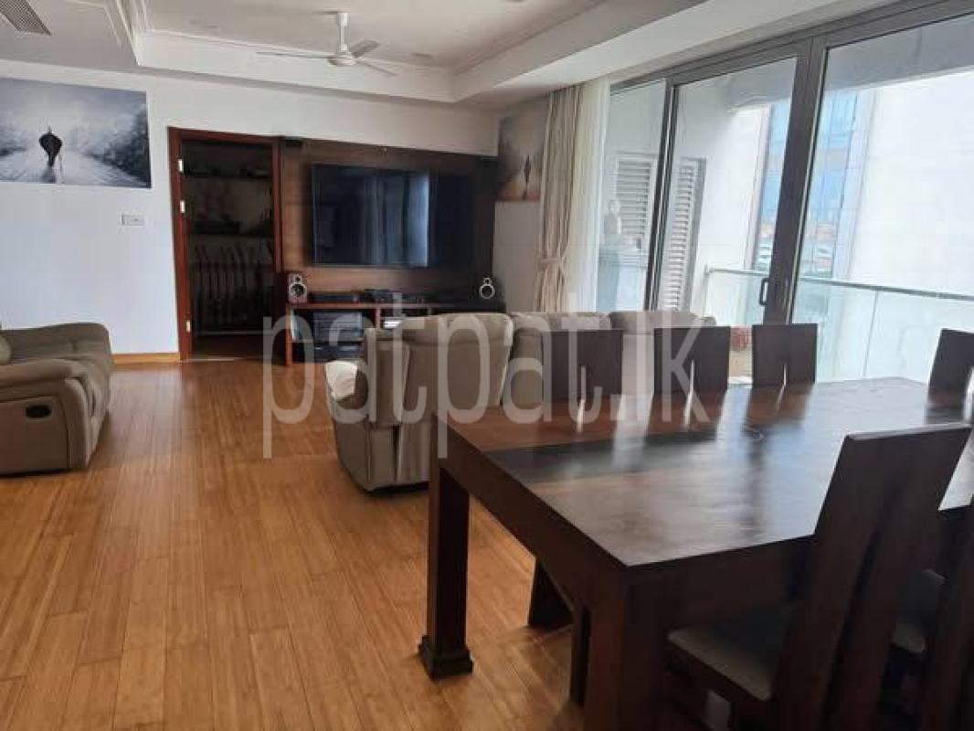 Luxury Apartment for Sale in Kollupitiya (Colombo 03)