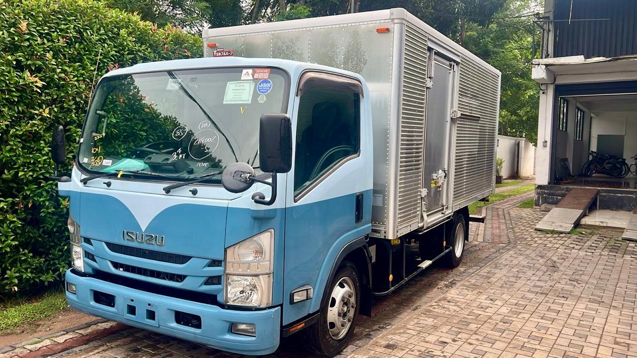 Isuzu ELF 2019 - சான்றளிக்கப்பட்டது டிரக் sale in Sri Lanka - patpat.lk