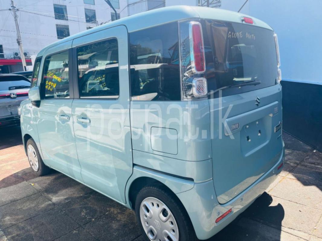 Advertisement image 3