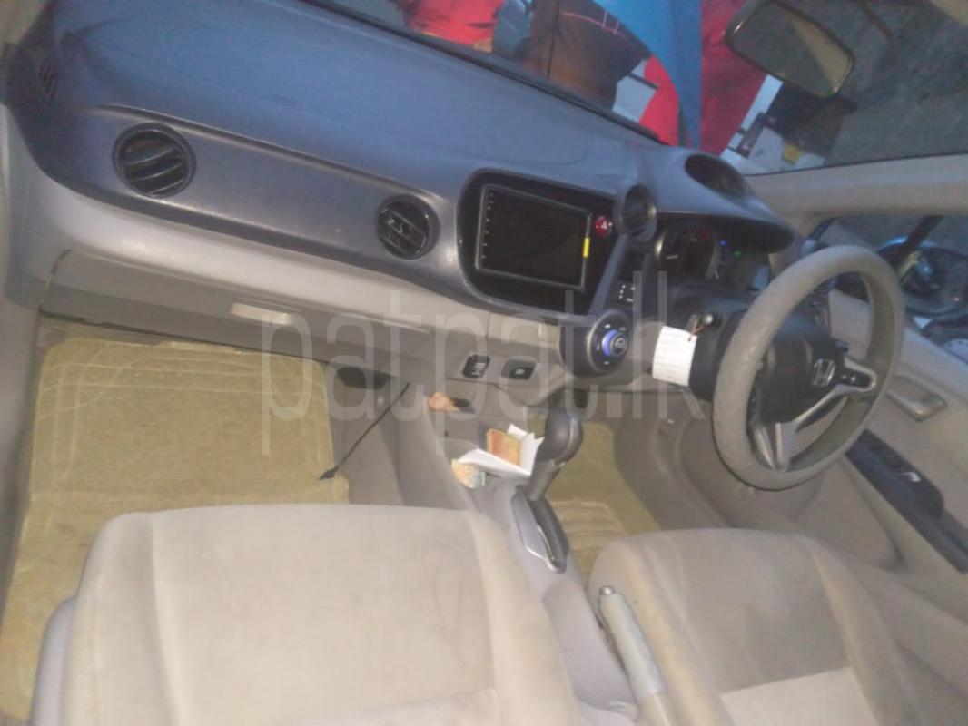 Honda Insight 2009 - பயன்படுத்தப்பட்டது கார் sale in Sri Lanka - patpat.lk