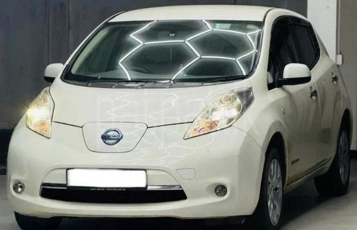 Nissan Leaf 2013 - பயன்படுத்தப்பட்டது கார் sale in Sri Lanka - patpat.lk