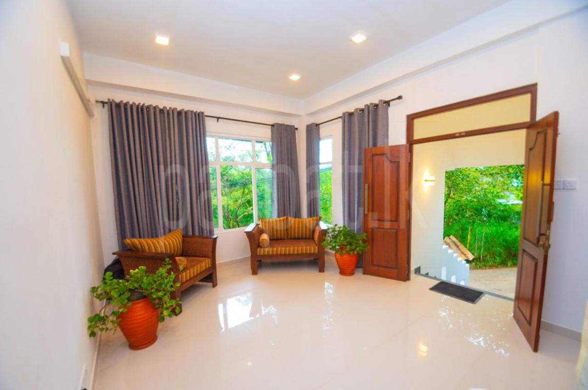 Hotel for Sale in Ella