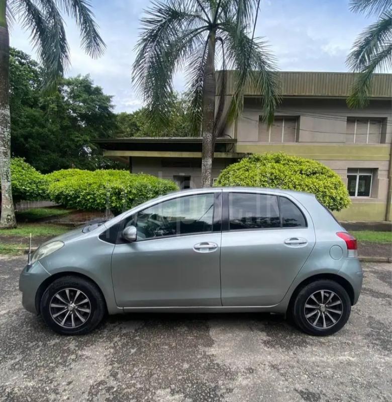 Toyota Vitz 2007 - பயன்படுத்தப்பட்டது கார் sale in Sri Lanka - patpat.lk
