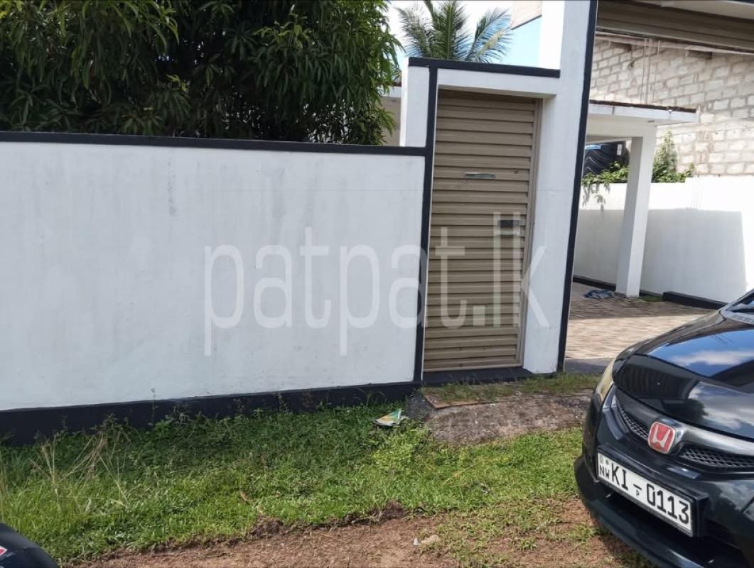 Advertisement image 6