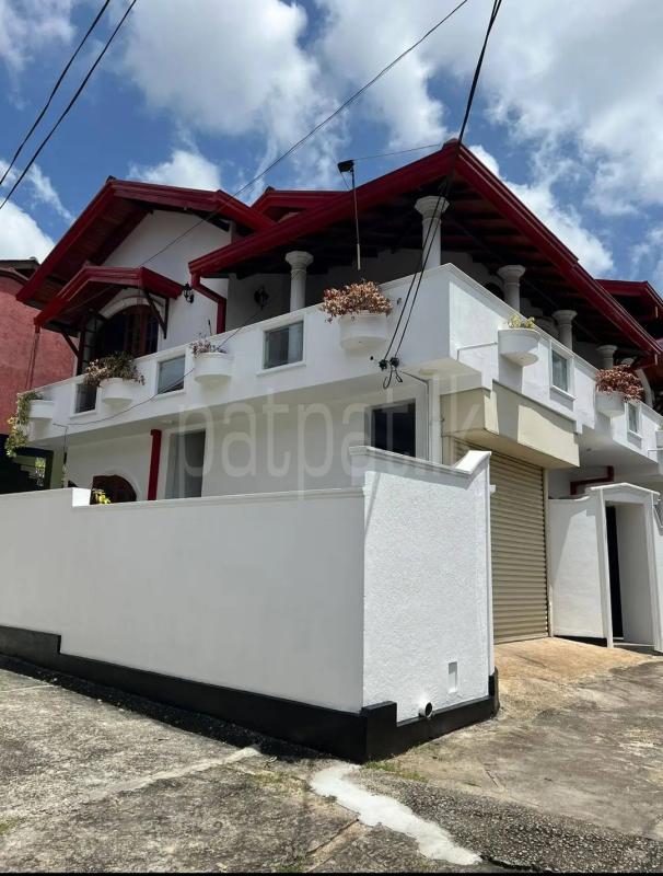 House for Sale in Piliyandala ads-image-1