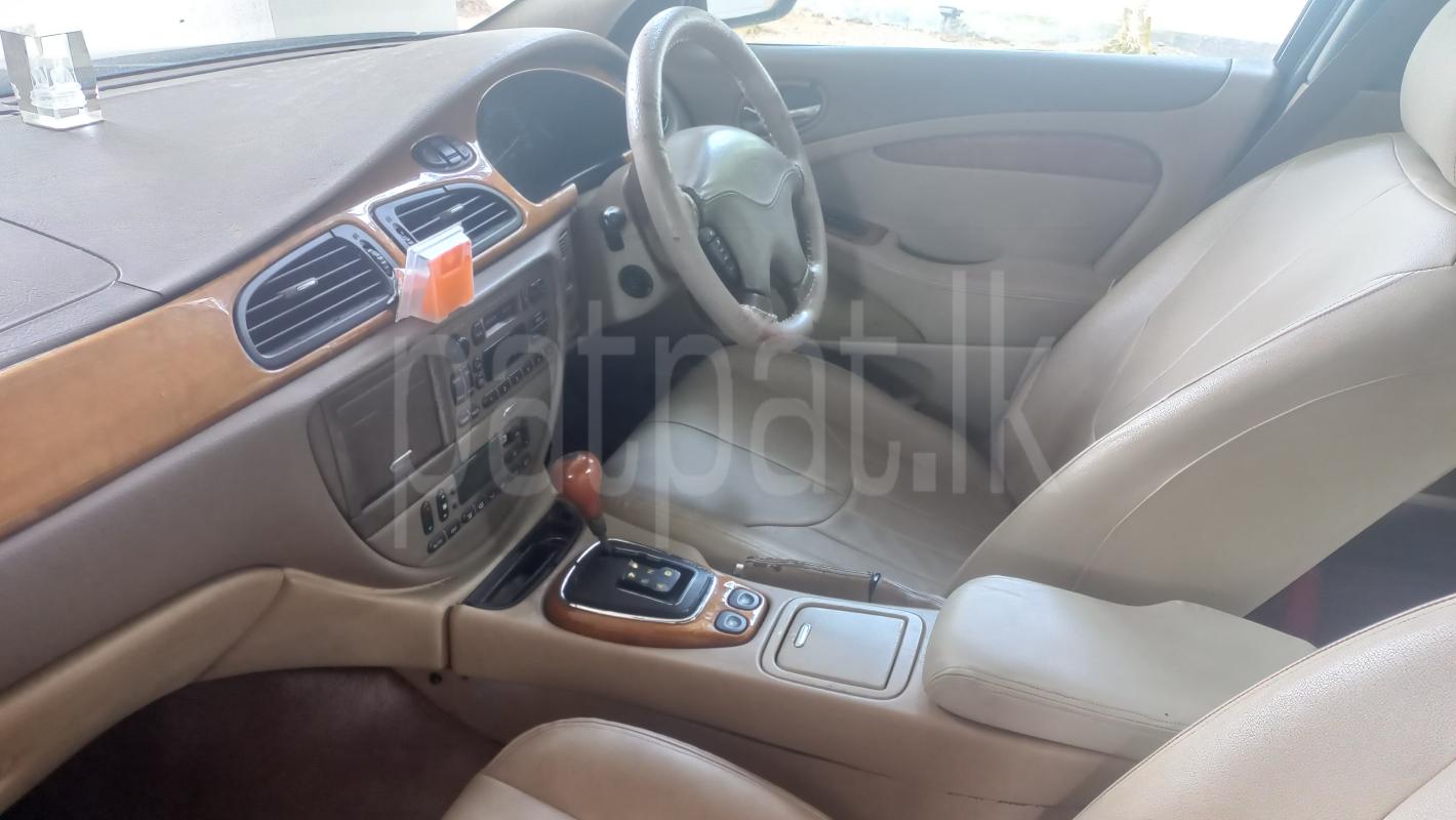 Advertisement image 4