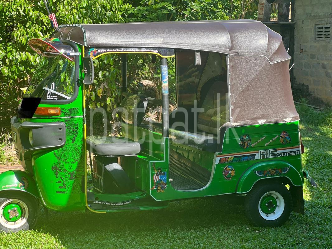 Bajaj Three Wheel 2014 - Used Three wheeler sale in Sri Lanka - patpat.lk