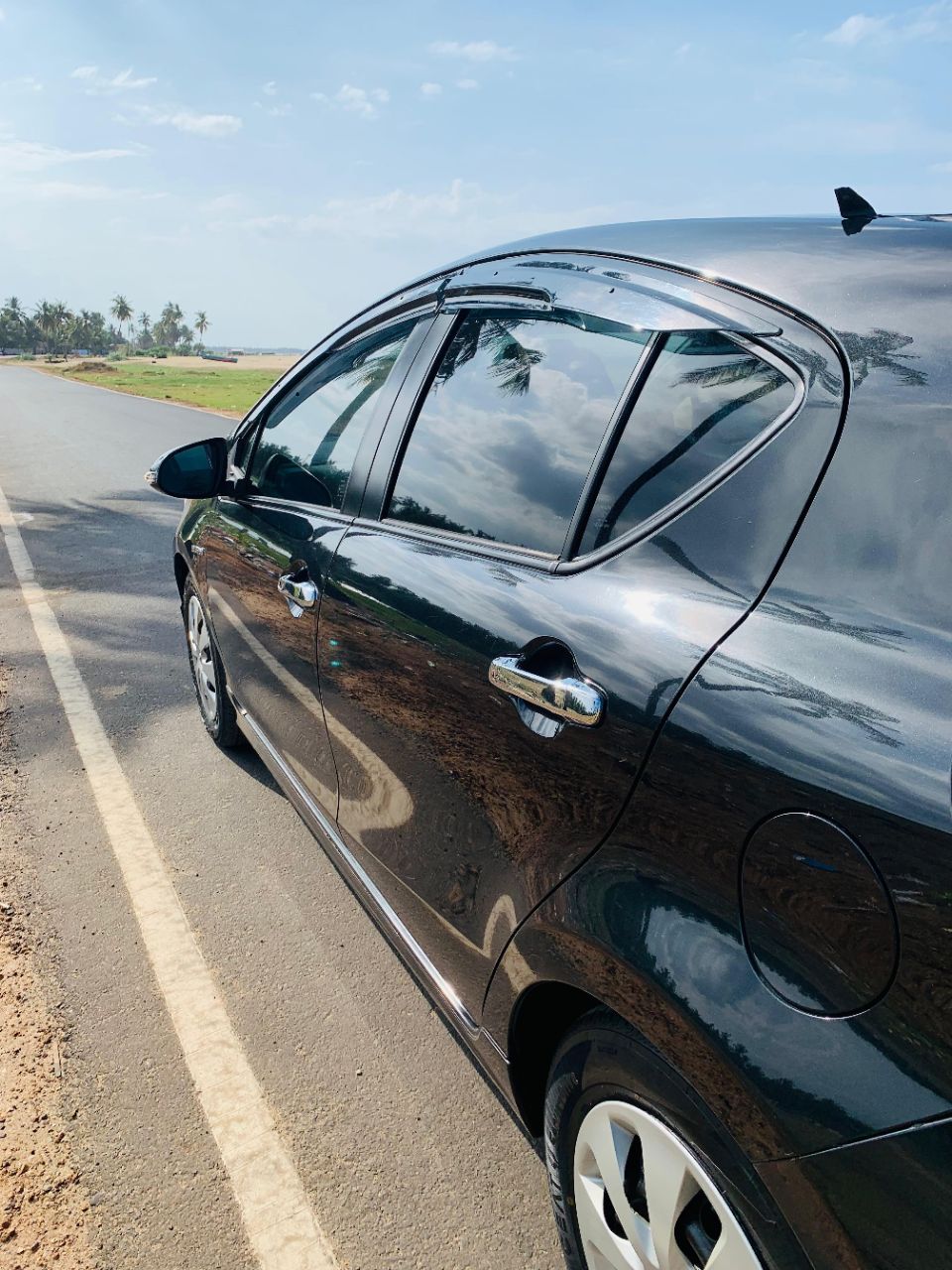 Toyota Aqua 2013 - Used Car sale in Sri Lanka - patpat.lk