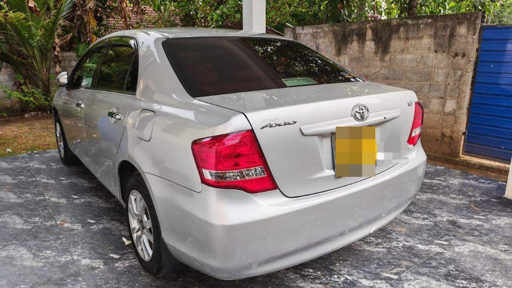 Toyota Axio 2011 - Used Car sale in Sri Lanka - patpat.lk