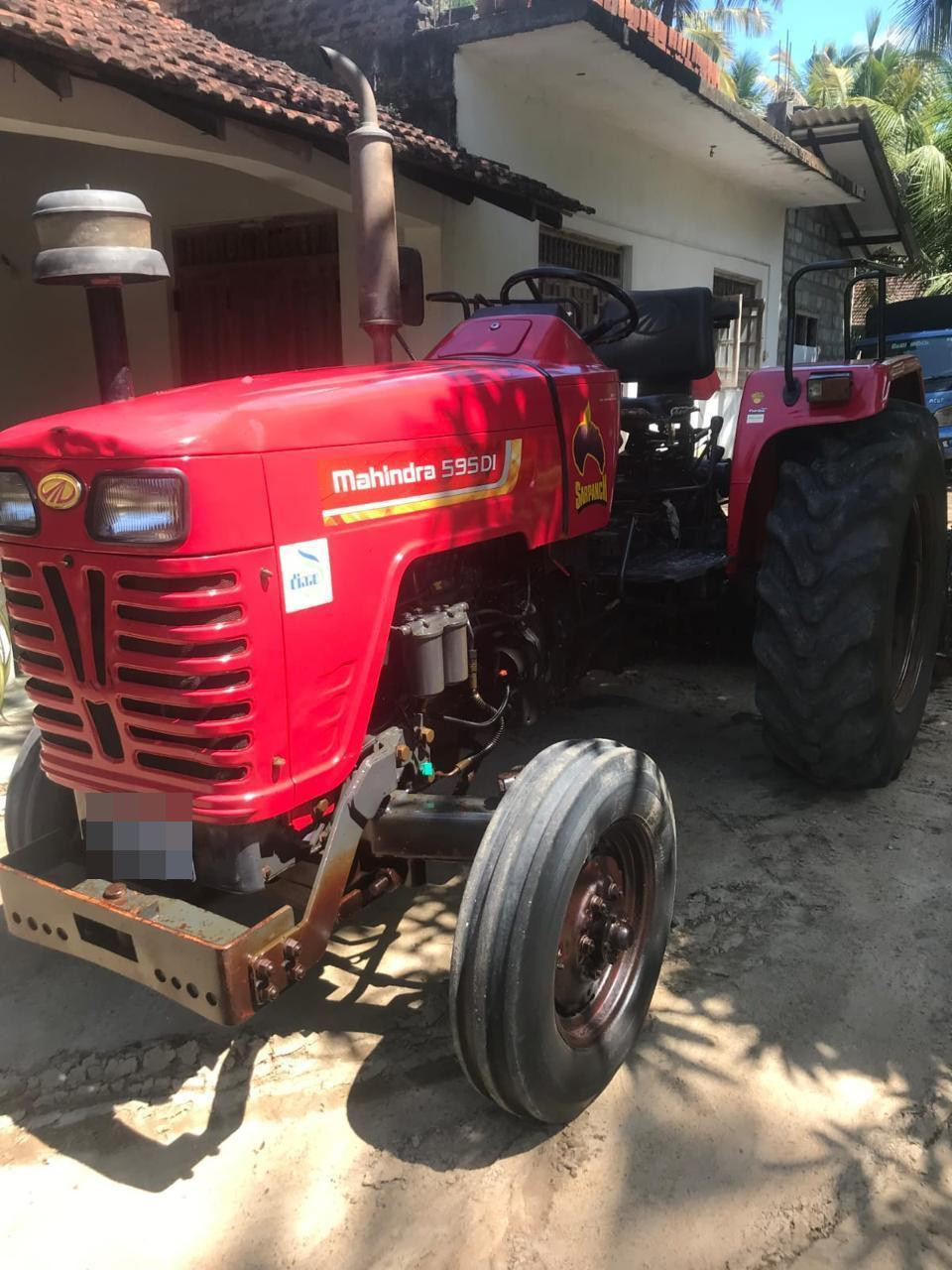 Mahindra Tractor 2010 - Used Land sale in Sri Lanka - patpat.lk