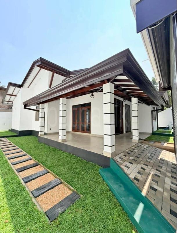 House for Sale in Habarakada ads-image-1