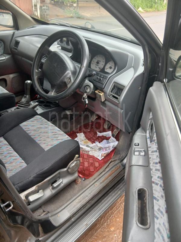 Mitsubishi J44 1996 - Used SUV sale in Sri Lanka - patpat.lk